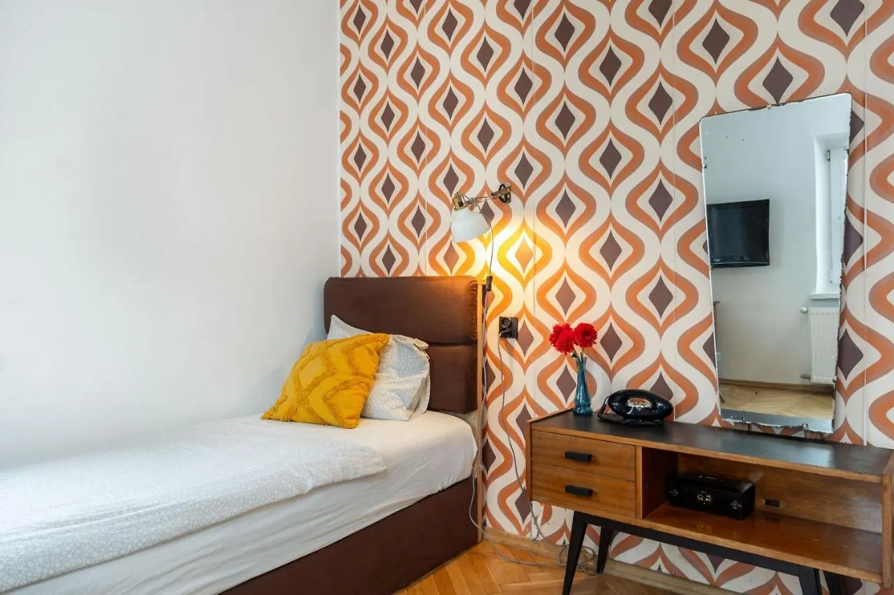 Vintage Vibe Rooms, Metro Politechnika By Urban Wake 华沙 0*,